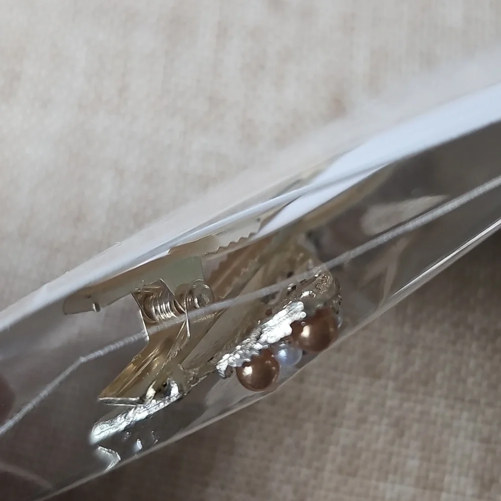 NIP Elegant Gold, Silver, Rhinestone And Pearl Bow Hair Claw Clip
